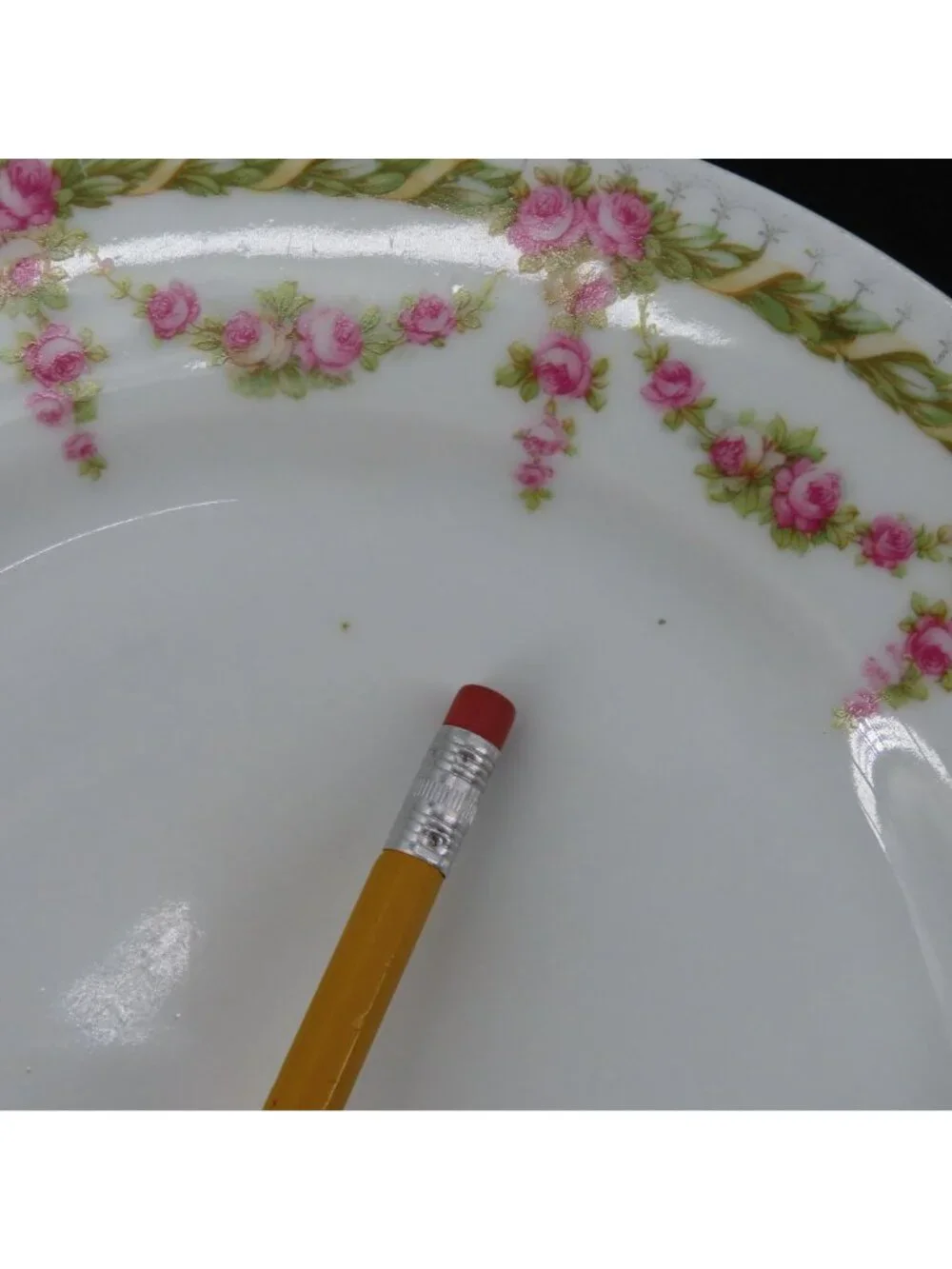 MZ Austria 8.5in Plate Pink Rose Flower Floral Swag Green Leaves Garden Chic VTG